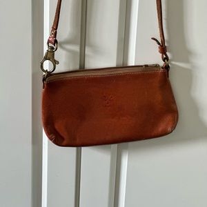 IL BISONTE Leather Salina Leather Shoulder Bag In Seppia